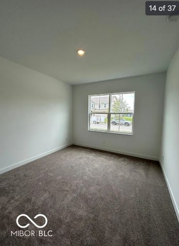 2274 S Stonehill Way, New Palestine, IN 46163