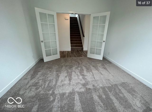 2274 S Stonehill Way, New Palestine, IN 46163