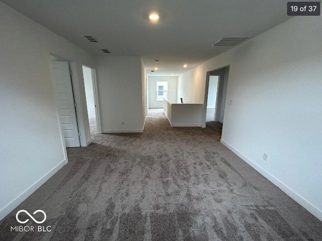 2274 S Stonehill Way, New Palestine, IN 46163