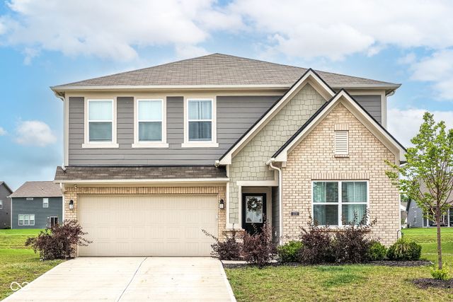 2274 S Stonehill Way, New Palestine, IN 46163