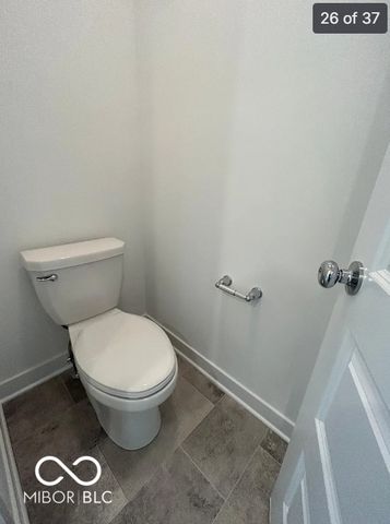2274 S Stonehill Way, New Palestine, IN 46163