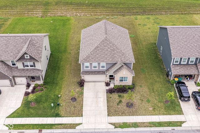 2274 S Stonehill Way, New Palestine, IN 46163