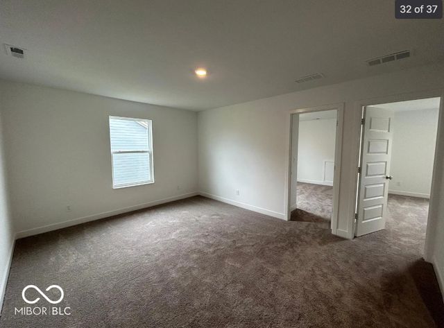 2274 S Stonehill Way, New Palestine, IN 46163