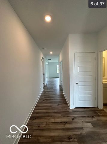 2274 S Stonehill Way, New Palestine, IN 46163