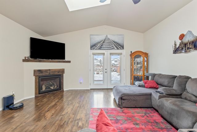 1360 SW 27th Street, Redmond, OR 97756