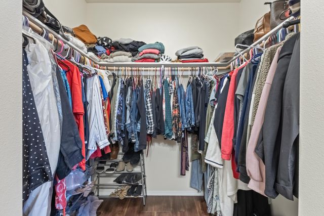 1360 SW 27th Street, Redmond, OR 97756