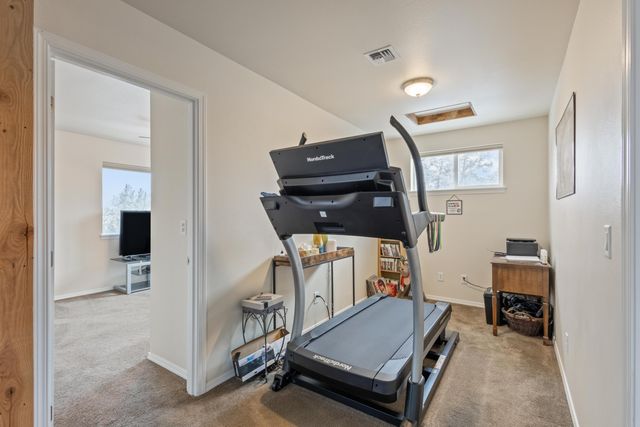 1360 SW 27th Street, Redmond, OR 97756