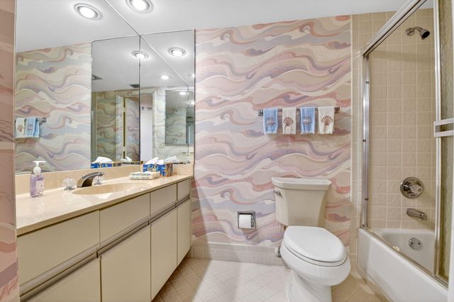 5279 Fountains Drive S 604, Lake Worth, FL 33467