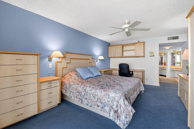 5279 Fountains Drive S 604, Lake Worth, FL 33467