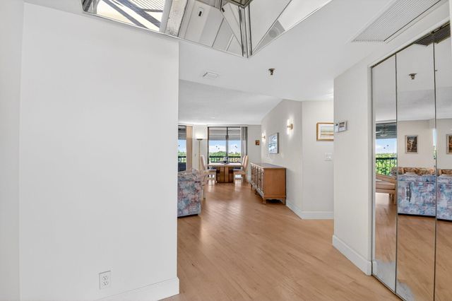 5279 Fountains Drive S 604, Lake Worth, FL 33467