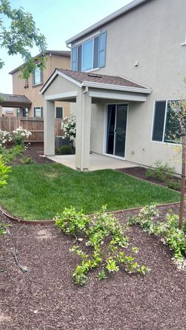 7329 Dorstone Way, Sacramento, CA 95829