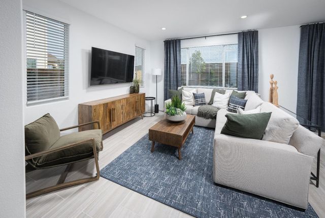 7329 Dorstone Way, Sacramento, CA 95829