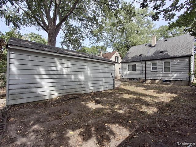 15829 Beaverland Street, Detroit, MI 48223