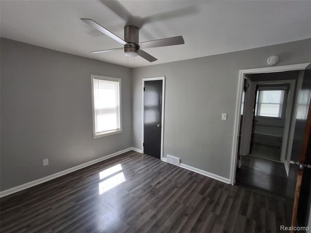 15829 Beaverland Street, Detroit, MI 48223