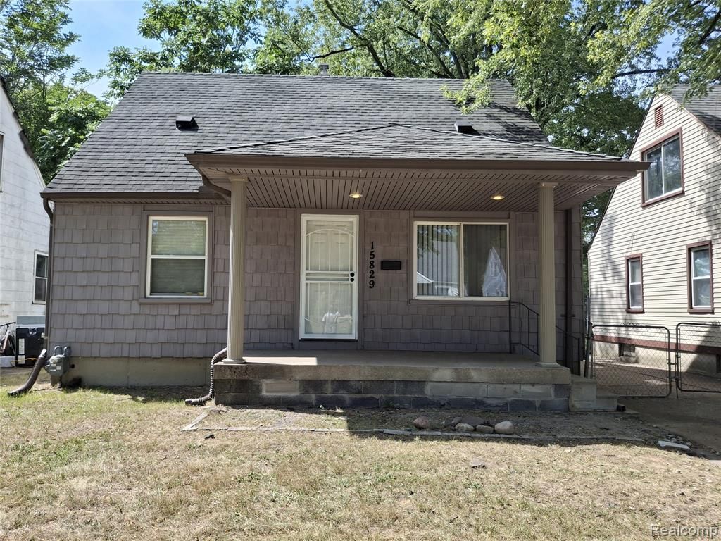 15829 Beaverland Street, Detroit, MI 48223