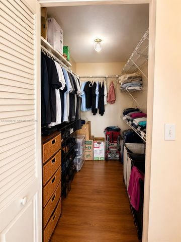 1000 Parkview Drive 505, Hallandale Beach, FL 33009