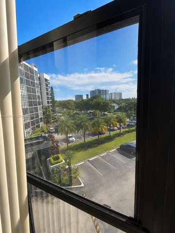 1000 Parkview Drive 505, Hallandale Beach, FL 33009