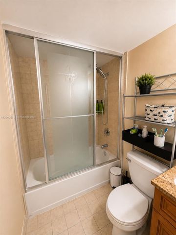 1000 Parkview Drive 505, Hallandale Beach, FL 33009