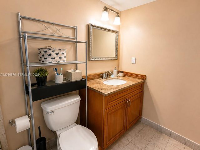 1000 Parkview Drive 505, Hallandale Beach, FL 33009