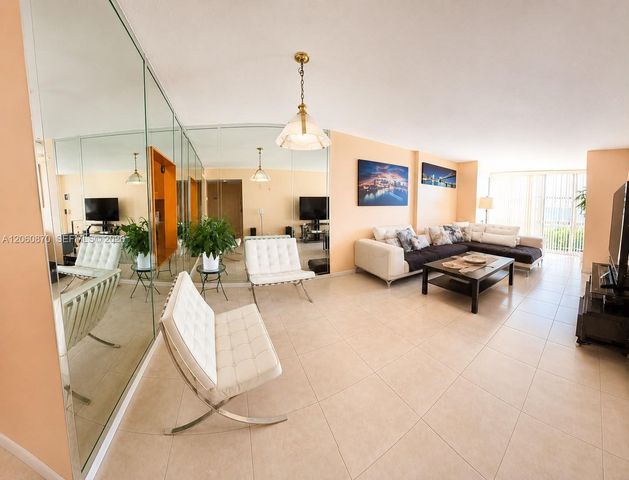1000 Parkview Drive 505, Hallandale Beach, FL 33009