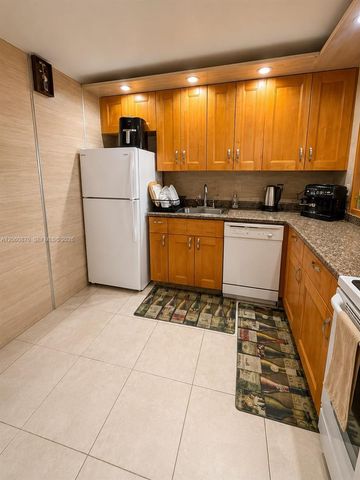 1000 Parkview Drive 505, Hallandale Beach, FL 33009