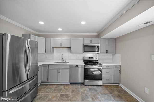 5242 MAGNOLIA PL, Fredericksburg, VA 22407
