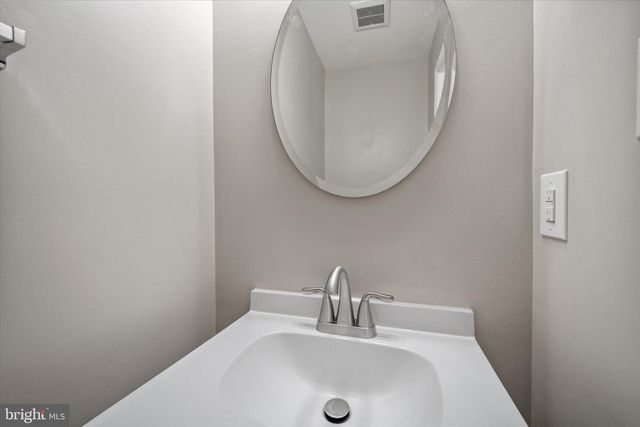 5242 MAGNOLIA PL, Fredericksburg, VA 22407