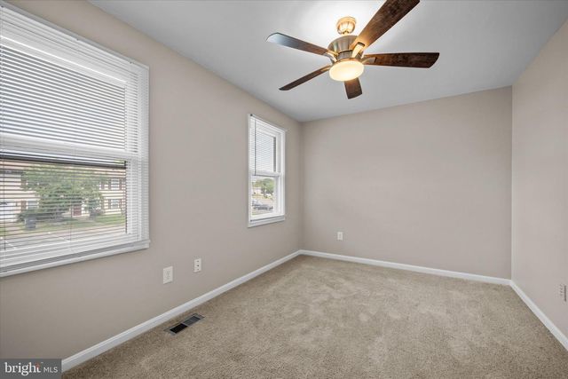 5242 MAGNOLIA PL, Fredericksburg, VA 22407