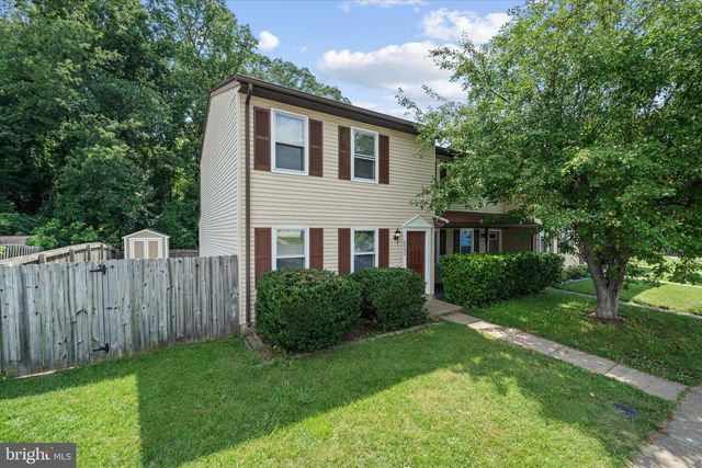5242 MAGNOLIA PL, Fredericksburg, VA 22407