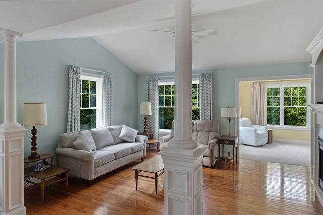 47 Reflection Drive, Hudson, NH 03051