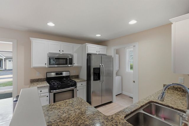 47 Reflection Drive, Hudson, NH 03051