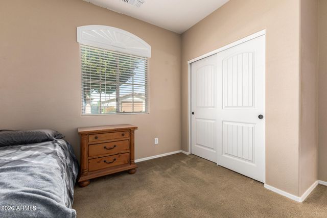 749 W REEVES Avenue, San Tan Valley, AZ 85140