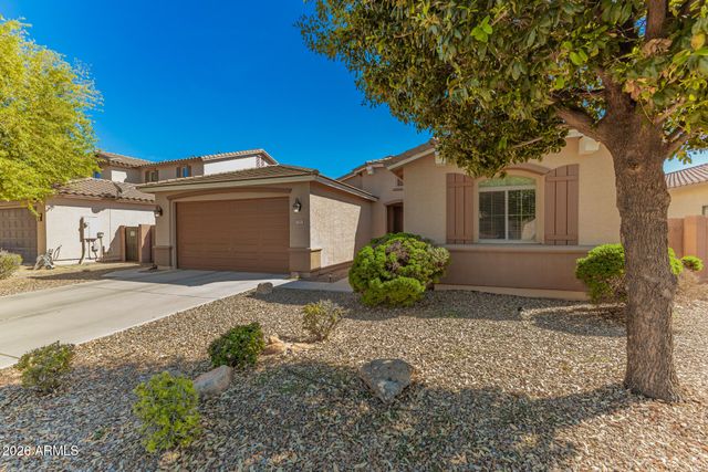 749 W REEVES Avenue, San Tan Valley, AZ 85140