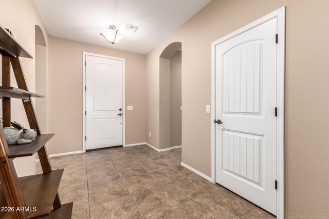 749 W REEVES Avenue, San Tan Valley, AZ 85140