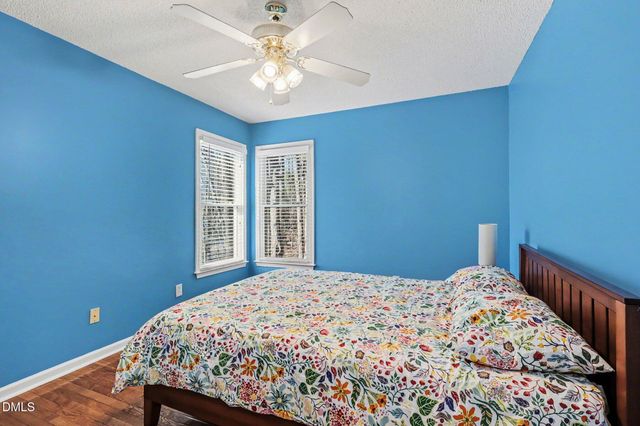 102 Woodshire Lane, Chapel Hill, NC 27514