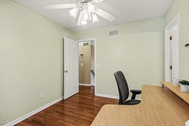 102 Woodshire Lane, Chapel Hill, NC 27514