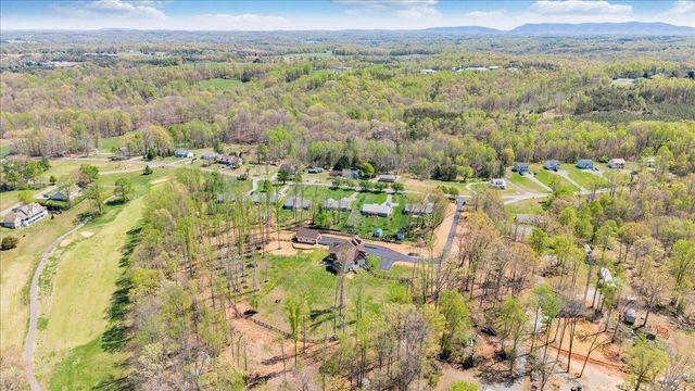 483 Morewood RD, Hardy, VA 24101