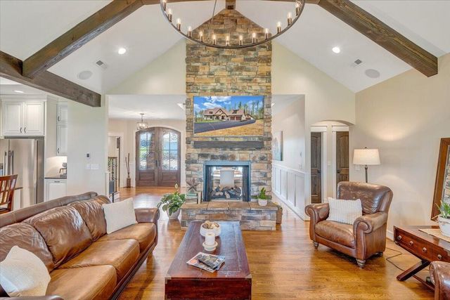 483 Morewood RD, Hardy, VA 24101