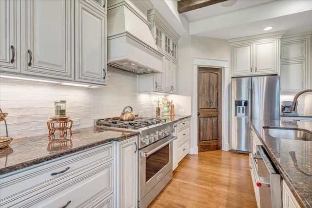 483 Morewood RD, Hardy, VA 24101