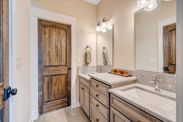 483 Morewood RD, Hardy, VA 24101