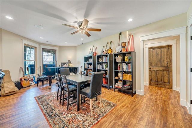 483 Morewood RD, Hardy, VA 24101