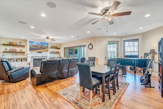 483 Morewood RD, Hardy, VA 24101