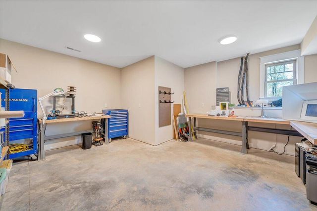 483 Morewood RD, Hardy, VA 24101