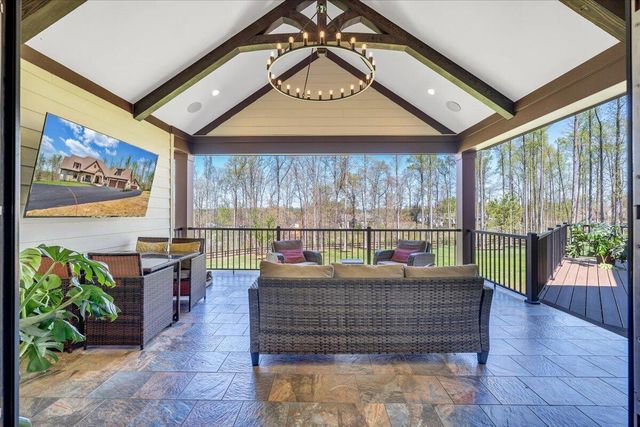 483 Morewood RD, Hardy, VA 24101
