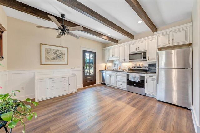 483 Morewood RD, Hardy, VA 24101