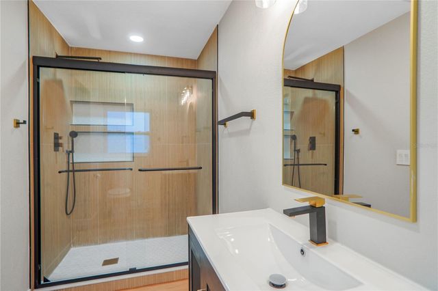 2570 DERBYSHIRE BOULEVARD, Maitland, FL 32751