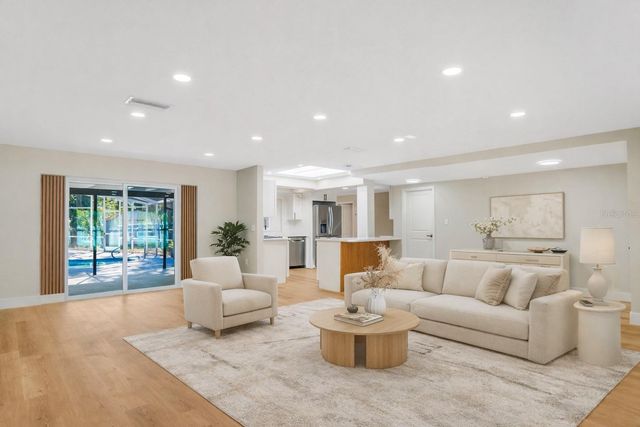 2570 DERBYSHIRE BOULEVARD, Maitland, FL 32751