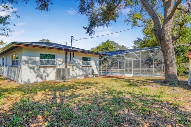 2570 DERBYSHIRE BOULEVARD, Maitland, FL 32751