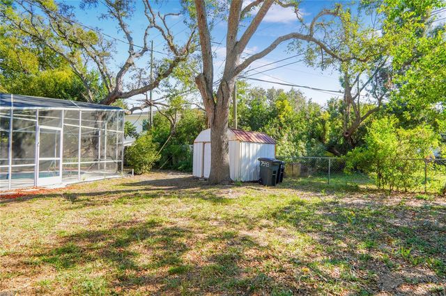 2570 DERBYSHIRE BOULEVARD, Maitland, FL 32751