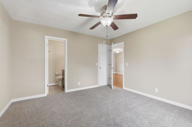 5944 S New Hope Rd, Hermitage, TN 37076